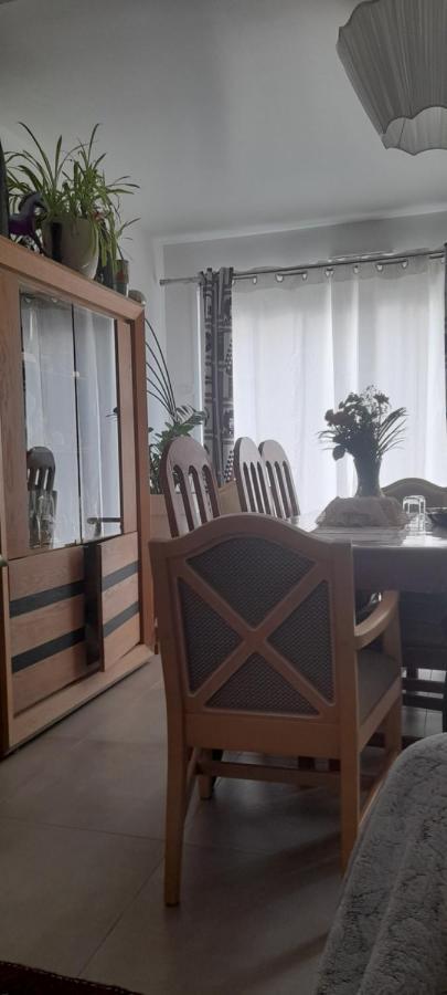 1 Chambre Pour 2 Personnes "Chez L'Habitant" Maison Possede Un Petit Chien Quincy-Voisins 外观 照片