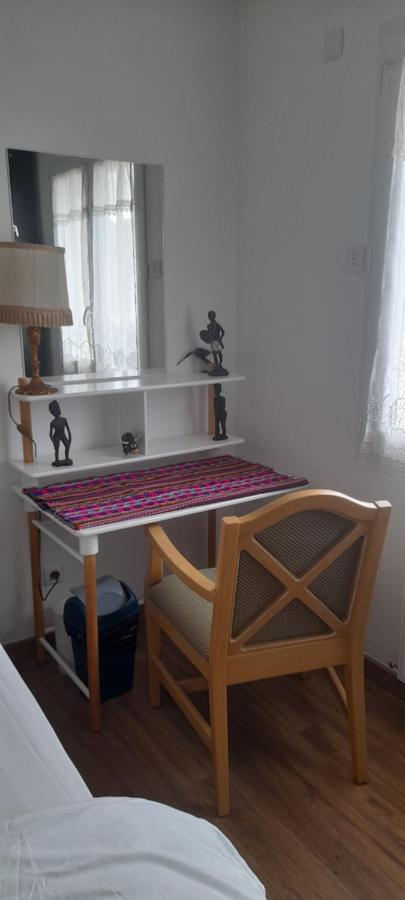 1 Chambre Pour 2 Personnes "Chez L'Habitant" Maison Possede Un Petit Chien Quincy-Voisins 外观 照片